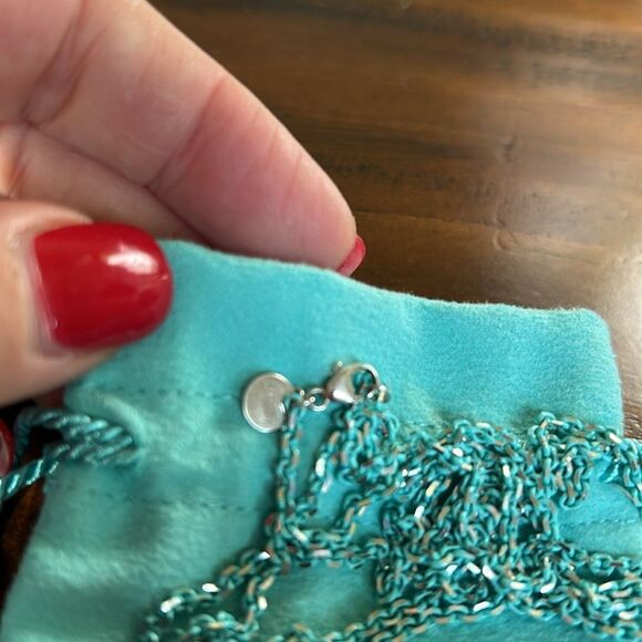 Tiffany @ Co necklace with LV black lock and keys impeccable - Picture 5 of 11